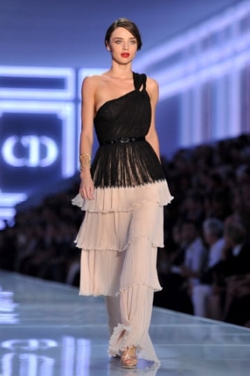 abito-lungo-in-chiffon-plissettato-christian-dior