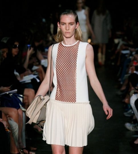 mini-dress-con-gonna-plissé-victoria-beckahm