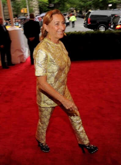 miuccia-prada-in-una-sua-creazione