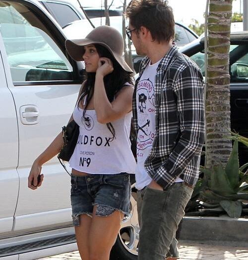 zac-vanessa-profilo