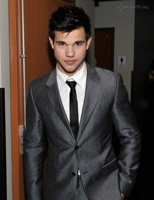 taylor-vip-sexy