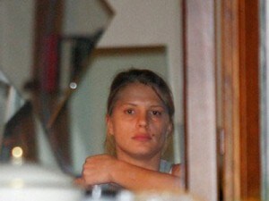nadia a casa del ragazzo