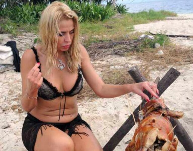 La showgirl sull'isola