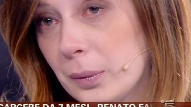 Diana Mora, la figlia del più famoso Lele, conferma il tentativo di suicidio da parte di suo padre risalente allo scorso 30 dicembre