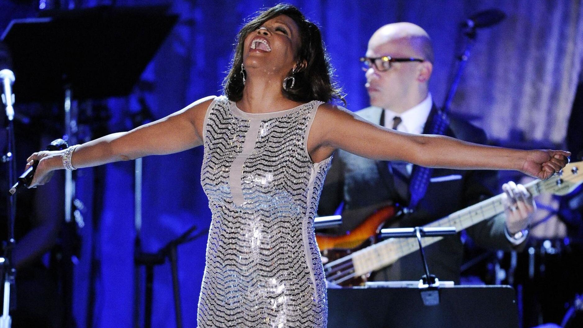 Devastante, inaspettata e soprattutto difficile da credere vera. E’ la notizia relativa alla morte di Whitney Houston che, a soli 48 anni, ha lasciato questa terra