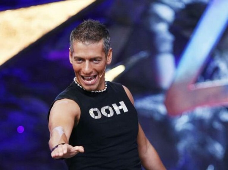 johnny groove ospite al gf 12