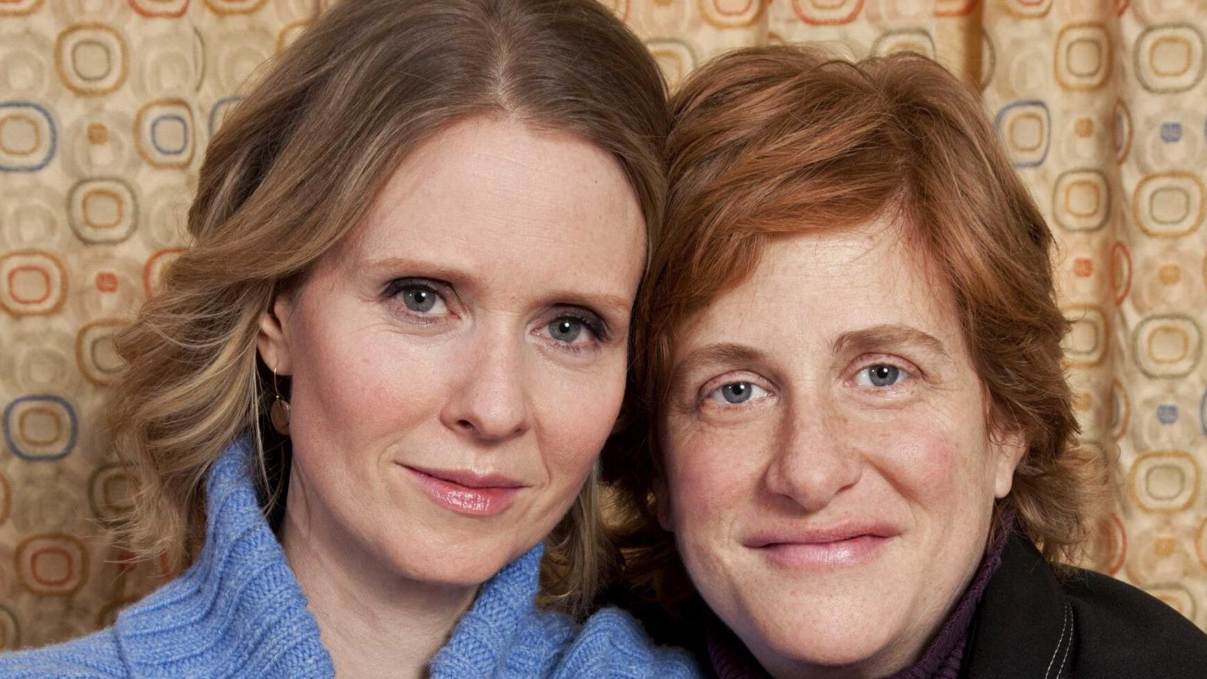 L’attrice Cynthia Nixon ha finalmente sposato la compagna Christine Marinoni