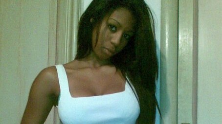 Dal nulla, spunta ancora una rivale per la soubrette Raffaella Fico, incinta del figlio di Mario Balotelli