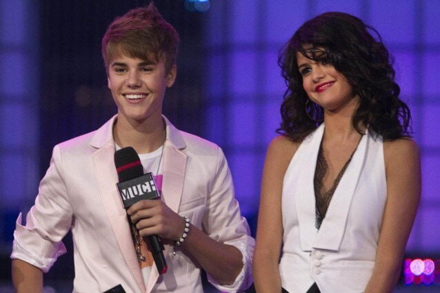 Sono preoccupati i fan della coppia formata da Justin Bieber e Selena Gomez. I due, infatti, starerebbero attraversando una pericolosa crisi che avrebbe spinto il divo a lasciare la sua bella fidanzata