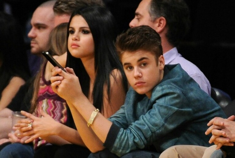 Facce cupe, urla e litigi con i paparazzi. La crisi tra Justin e Selena è tutt'altro che superata, secondo quanto riferisce E!Online in merito al loro ultimo disastroso incontro,