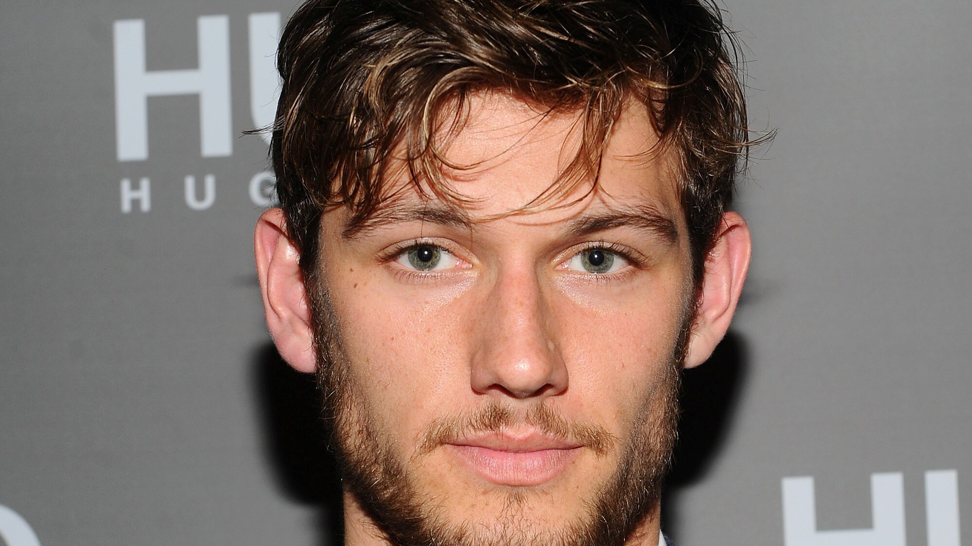 Secondo il sito inglese di scommesse Stanleybet, sarà il modello e attore Alex Pettyfer il prescelto per interpretare il ruolo di Christian Grey