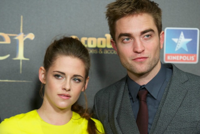 Robert e Kristen si sono lasciati di nuovo! Pattinson non ha mai davvero digerito il tradimento della Stewart, e malgrado i tentativi di riconciliazione, la fiducia è svanita.