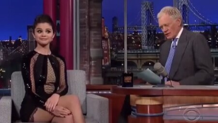 Selena Gomez se la ride