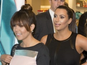 Kourtney e Kim Kardashian