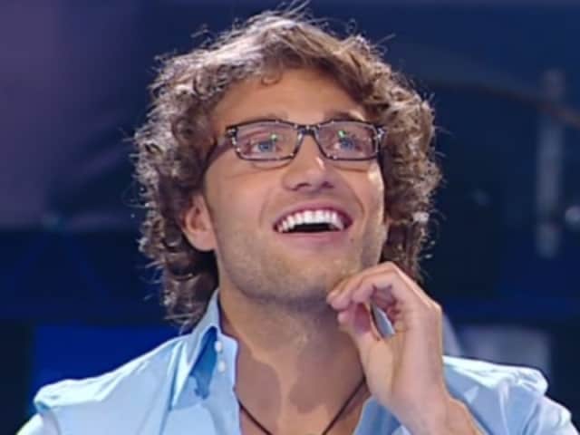 Amedeo-nello-studio-prima-del-suo-ingresso-nella-casa-del-GF12