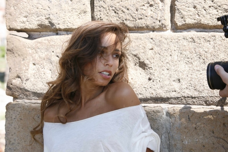 sexy-modella-per-calendario-riello-2014