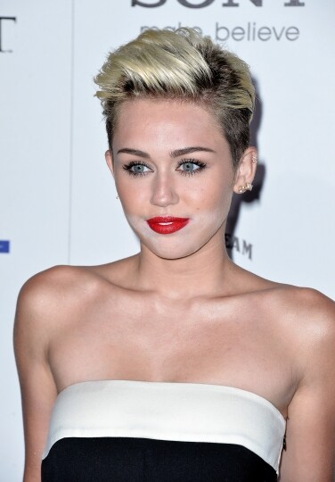 miley-cyrus-a-cannes