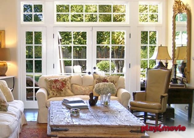 Una villa immersa nel verde a Calabasas