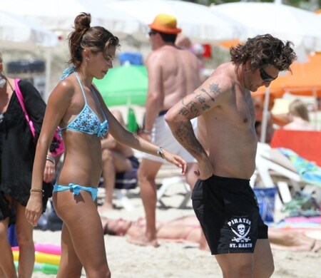 melissa satta e vieri alla prova costume