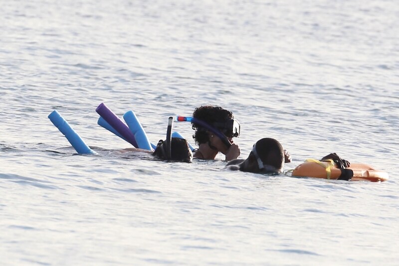 tubi-in-mare-per-rihanna