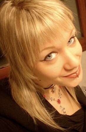 sofia buconi aspirante cantante