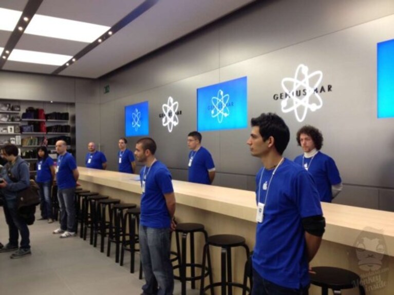 apple store roma apertura inaugurazione 1