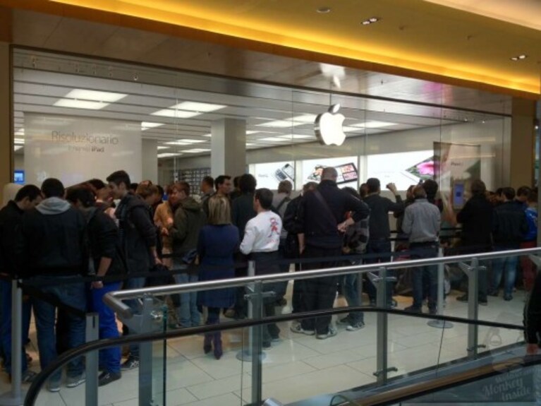 apple store roma apertura inaugurazione 4