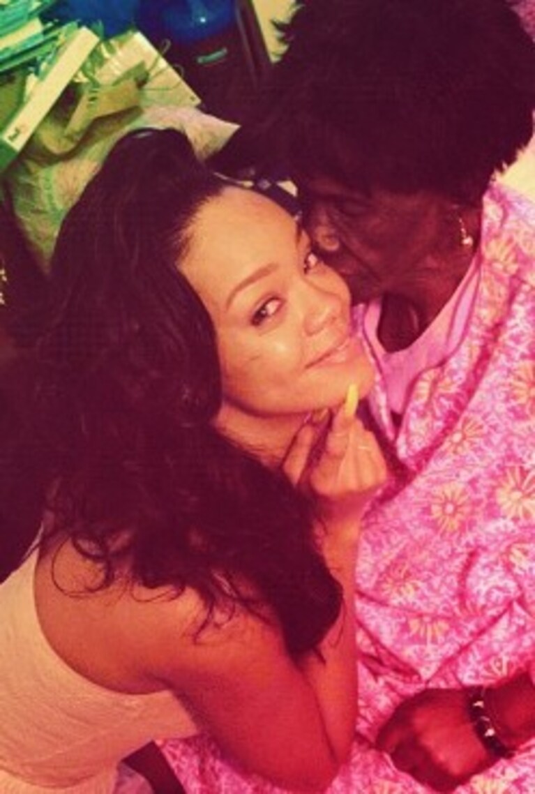 rihanna con la nonna