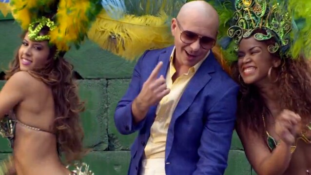 Pitbull-We-Are-One-inno-Mondiale