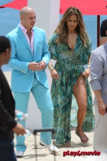 Il nuovo video con Pitbull