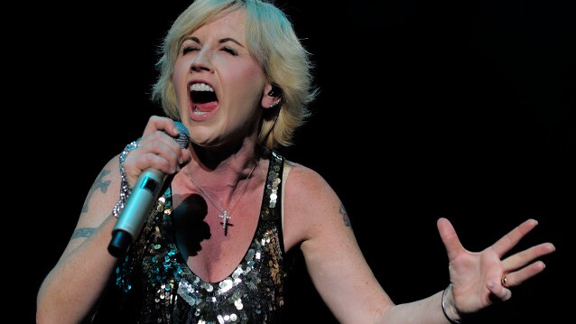 Dolores-O'Riordan-Cranberries