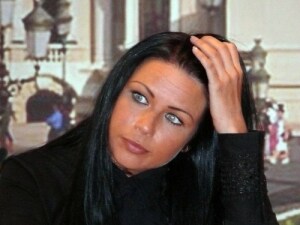 sandra_naujoksAAAA
