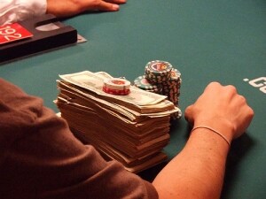 come vincere al poker