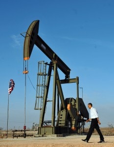 Barack Obama si appresta a presentare la nuova strategia energetica USA per aumentare l’estrazione domestica di petrolio e gas.