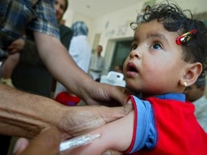 Vaccino trivalente (morbillo, parotite e rosolia).
