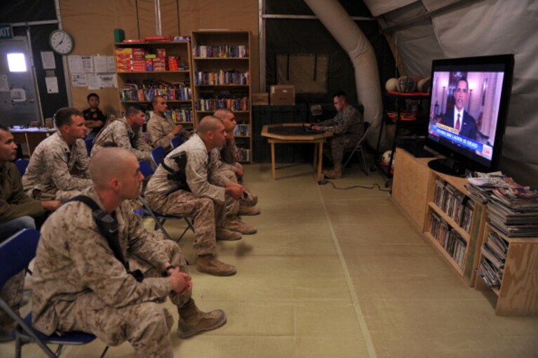 Marines americani alla notizia della morte di Bin Laden