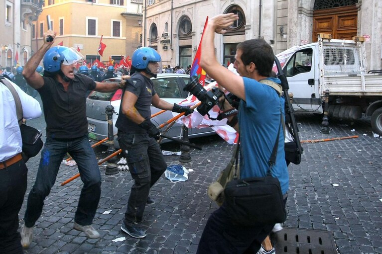 Protesta dei Cobas