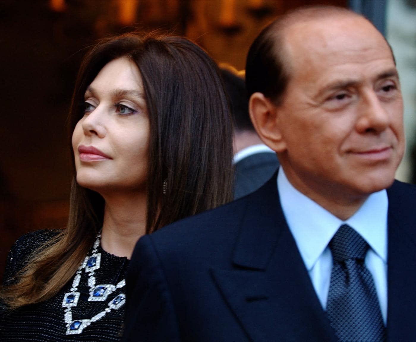 Nella bozza del Decreto sviluppo è stata inserita una norma che permetterà al Cavaliere di ripartire il suo patrimonio in maniera tale da favorire i figli Marina e Pier Silvio.