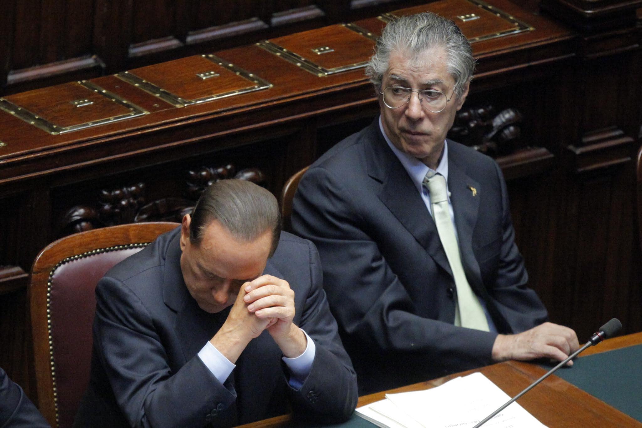 Dopo il vertice di ieri sera, annunciato un minimo accordo nel Governo sull’innalzamento dell’età pensionabile delle donne a 67 anni. Mentre Bruxelles attende le misure del Governo, ancora lontano il compromesso sulle pensioni di anzianità.