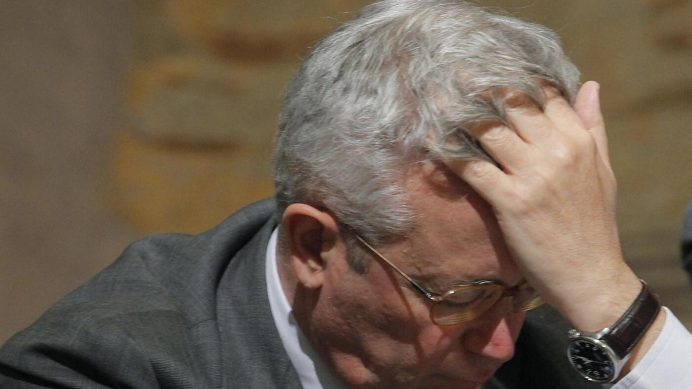 La magistratura contabile critica i mezzi di copertura e i contenuti del progetto riformatore. Il Presidente Luigi Giampaolino: "Non bisogna insistere su lavoro e imprese".