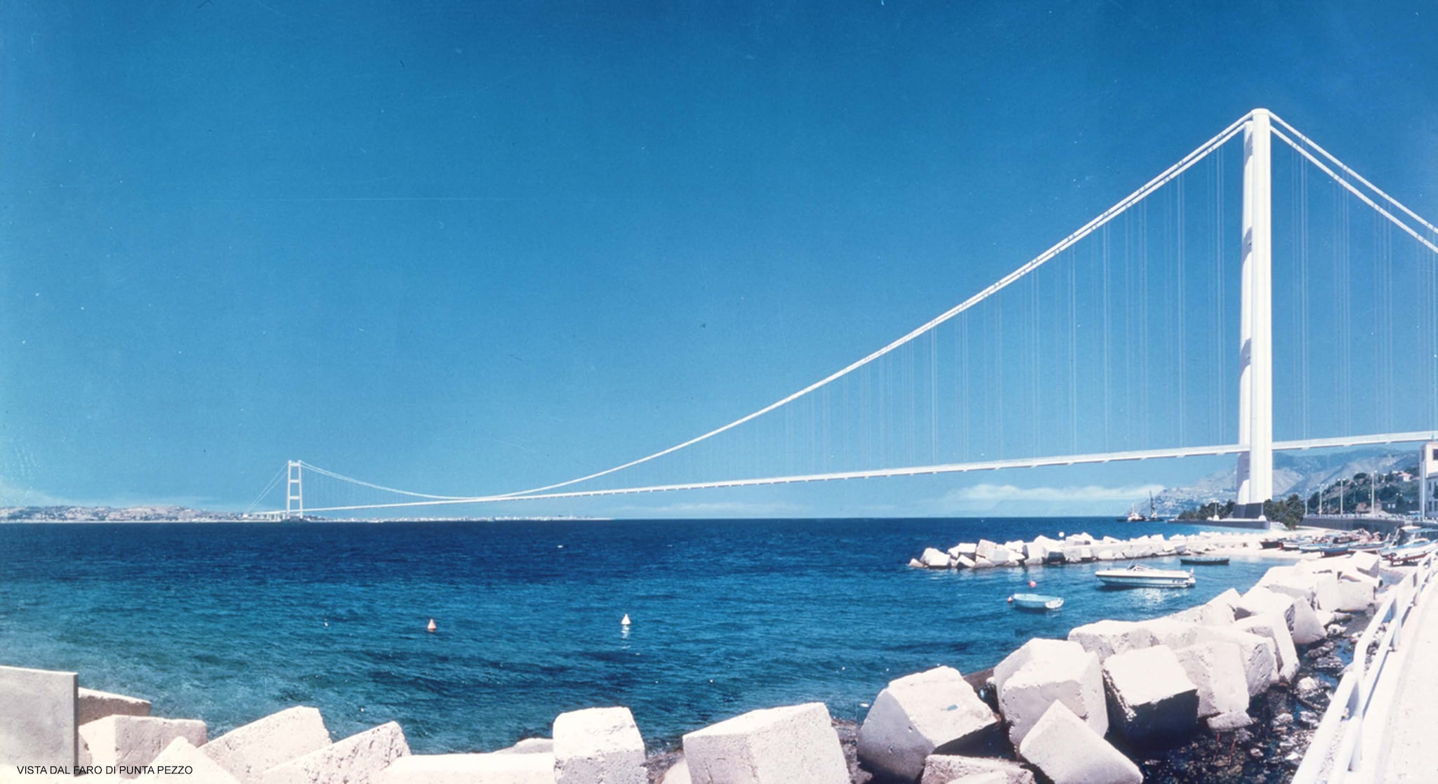 Collegamenti ferroviari tra Napoli e Sicilia e l'aggiunta della priorità per la Napoli-Bari: a questi essenziali lavori infrastrutturali l'UE conferma il proprio sostegno, mentre resta fuori il Ponte sullo Stretto, il "pozzo di San Patrizio degli sprechi" secondo due docenti universitari.