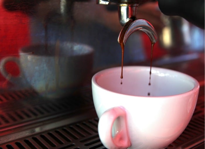 Molte tazze di caffè al giorno diminuirebbero il rischio di depressione.
