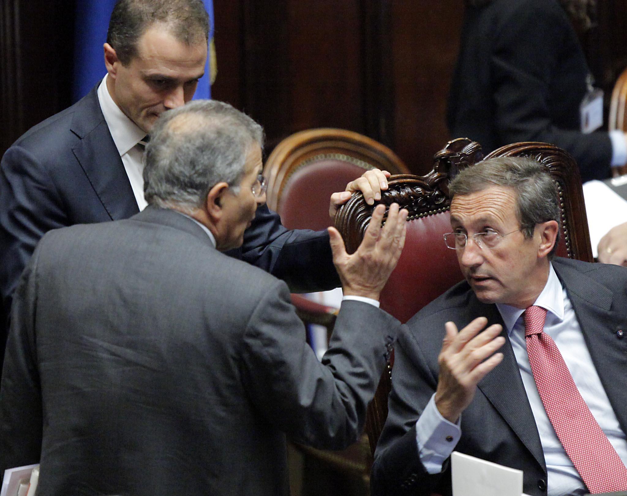 Solo una prassi consolidata ha permesso oggi l’approvazione dell’assestamento di bilancio. I votanti sono stati solo 295, insufficienti per raggiungere il numero legale che però è stato ugualmente raggiunto conteggiando anche gli intervenuti nelle dichiarazioni, che in realtà non hanno votato.