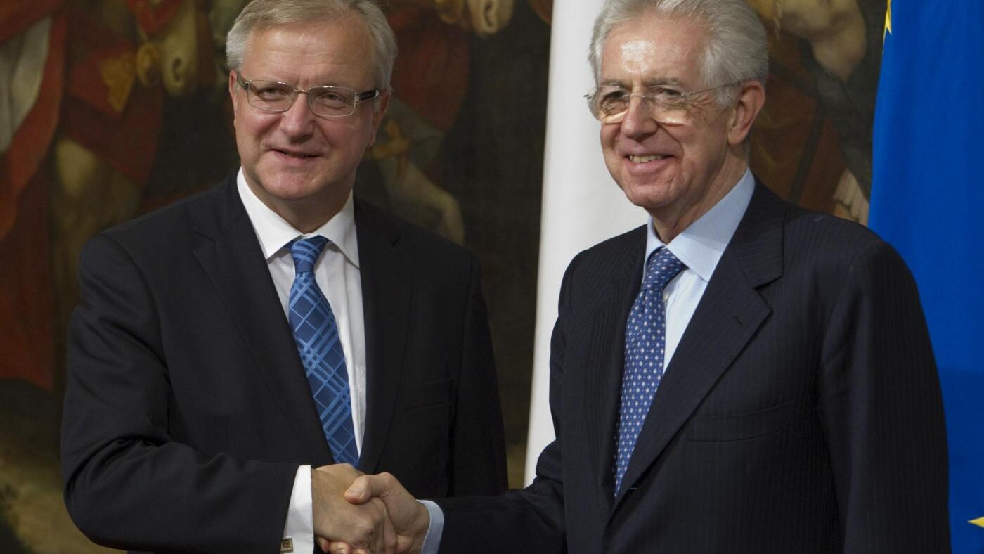 Sulla tassa sui grandi patrimonio continuano ad esserci veti e controveti della politica. Ma un prelievo dello 0,5% sulla ricchezza dei grandi ricchi potrebbe portare nelle casse dello Stato qualcosa come 5 miliardi di euro.