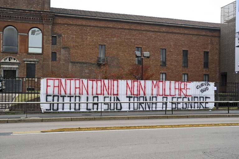 operazione calciatore barese