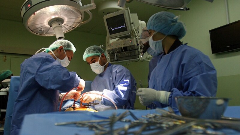 Usato per la prima volta in Italia, il dispositivo consente di dimezzare i tempi dell'intervento chirurgico rendendo l'operazione meno invasiva.