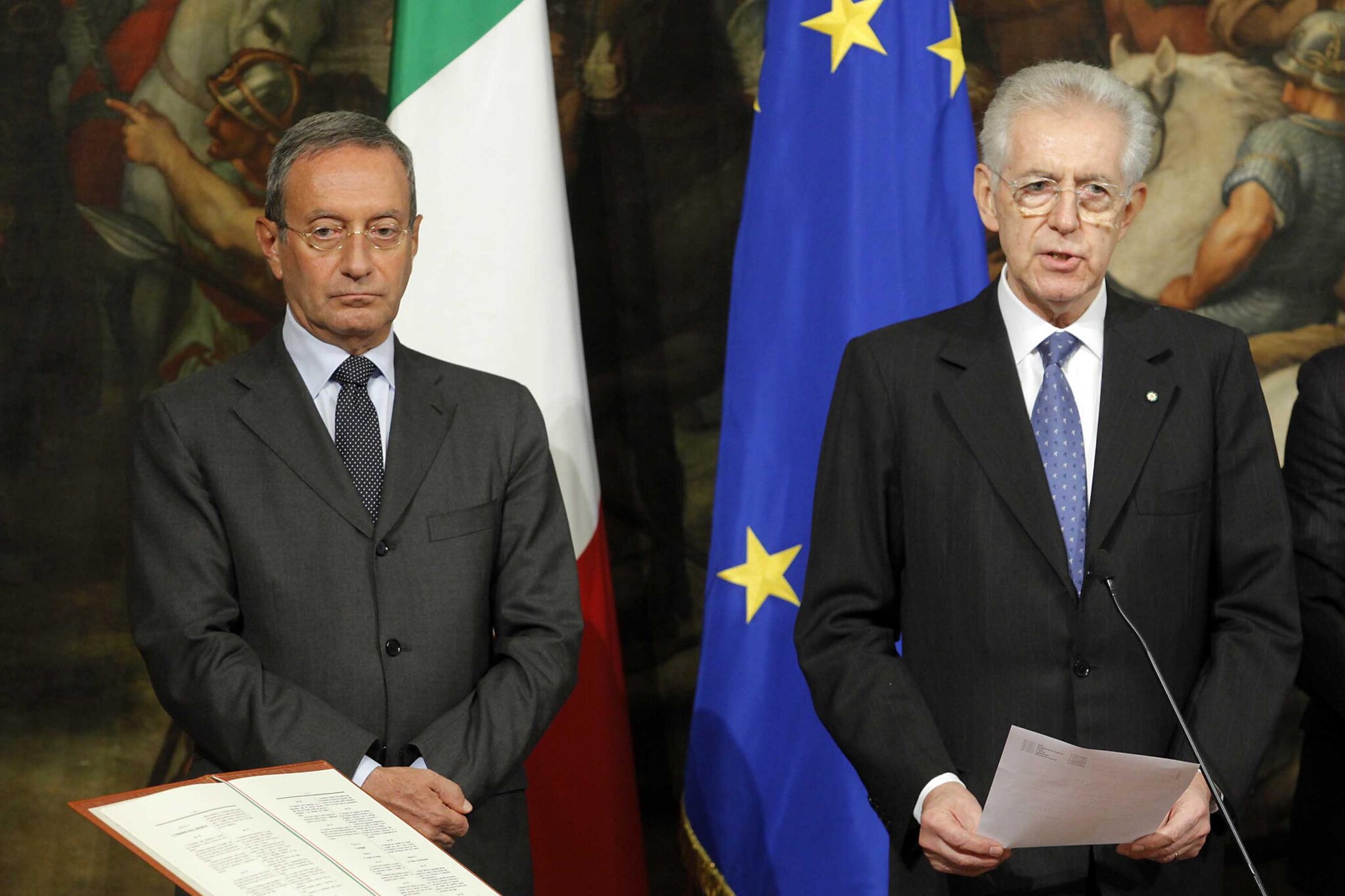 Dopo le mancate liberalizzazioni per taxi e farmacie nella manovra economica, il sottosegretario Catricalà ha assicurato che l'Esecutivo ci riproverà anche l'anno prossimo, ripresentando tutti i provvedimenti in materia di deregolamentazioni.