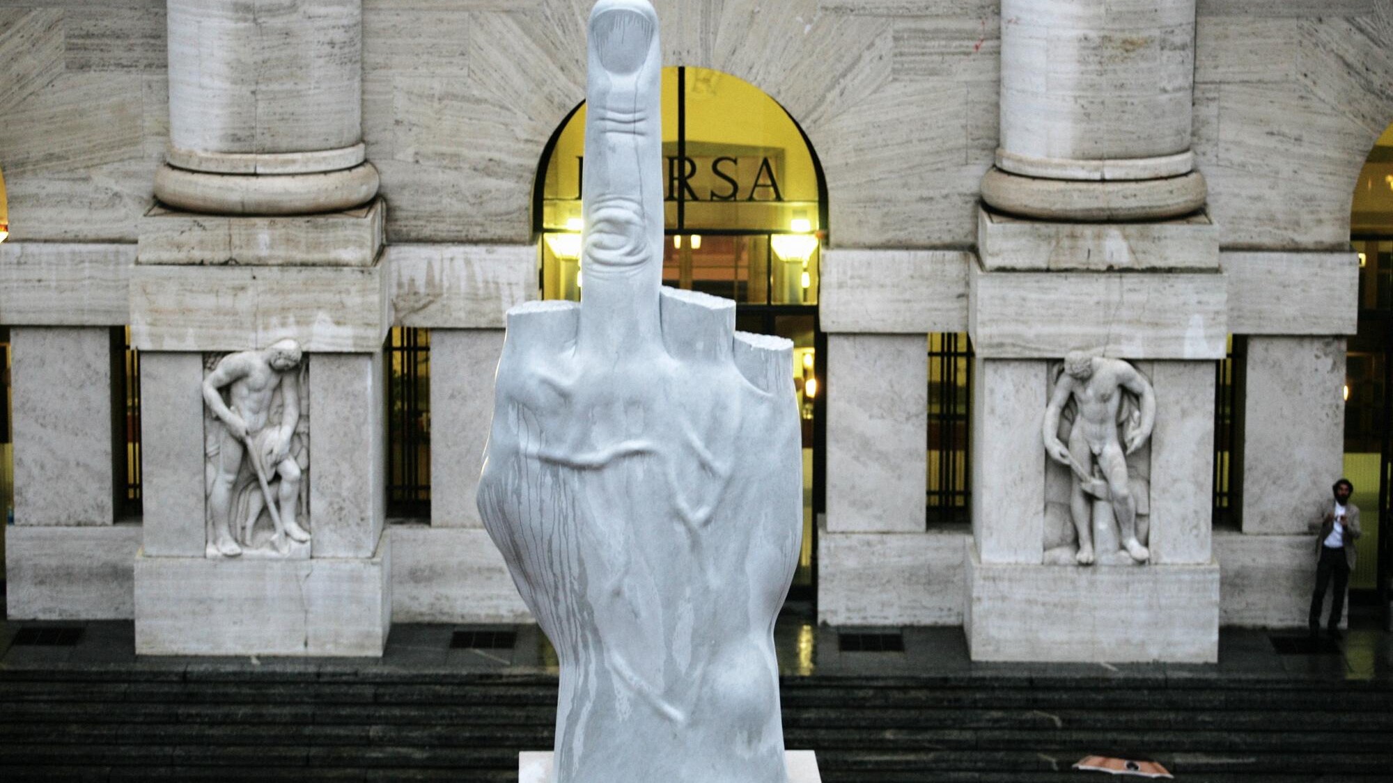Piazza Affari - Cattelan