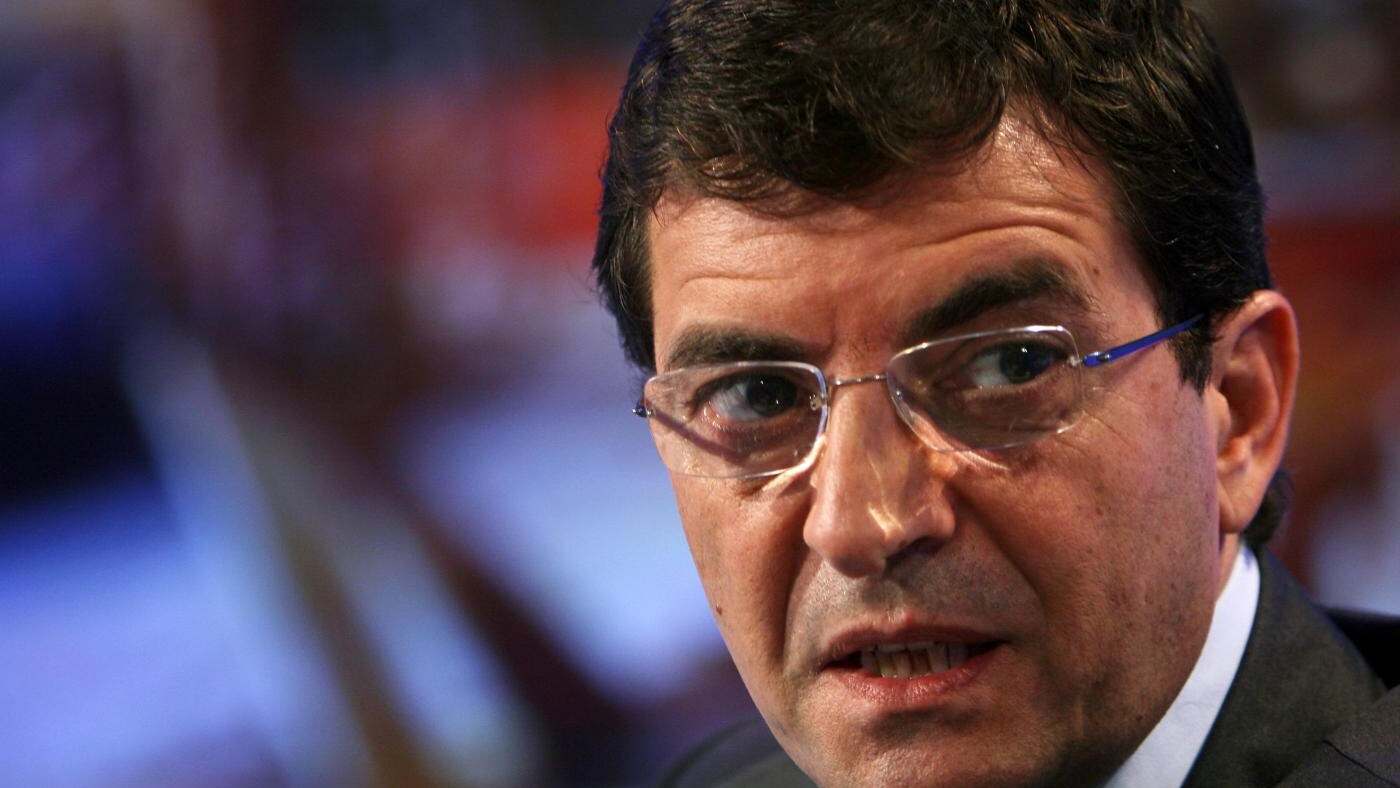 Con i decisivi voti della Lega la Giunta per le autorizzazioni a procedere di Montecitorio approva la richiesta di arresto per l'ex sottosegretario accusato dalla Procura partenopea di favoreggiamento nei confronti dei clan casalesi.