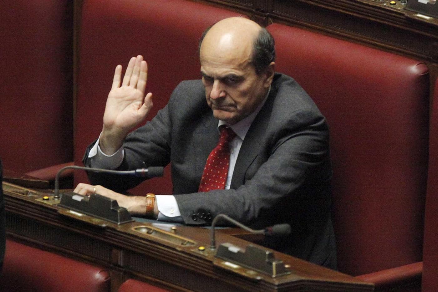 Il leader del Partito Democratico risponde a Monti e ribadisce che senza accordo ai tavoli di trattativa con le parti sociali il partito valuterà di volta in volta i provvedimenti in Parlamento non rinunciando ad apportare modifiche con proprie proposte.